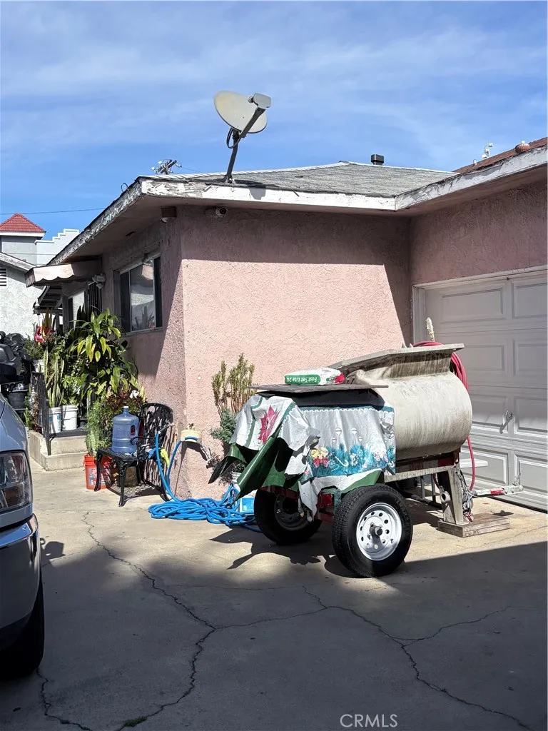 840 W 167th Street, Gardena, California 90247 home-pic-8