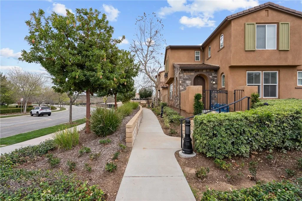 28488 Camino Del Arte, Valencia, California 91354 home-pic-48