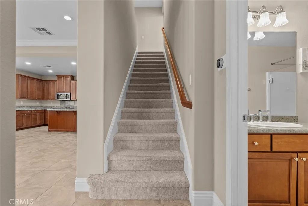 28488 Camino Del Arte, Valencia, California 91354 home-pic-16