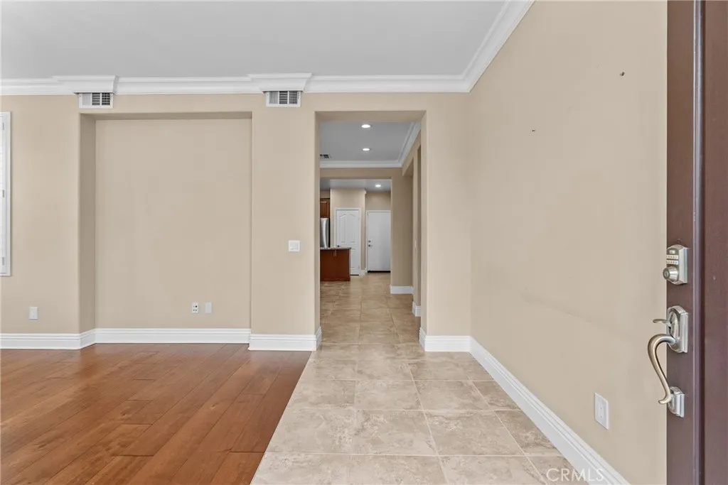 28488 Camino Del Arte, Valencia, California 91354 home-pic-6