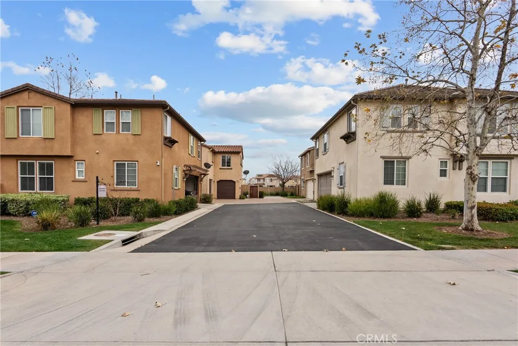 28488 Camino Del Arte, Valencia, California 91354 home-pic-49