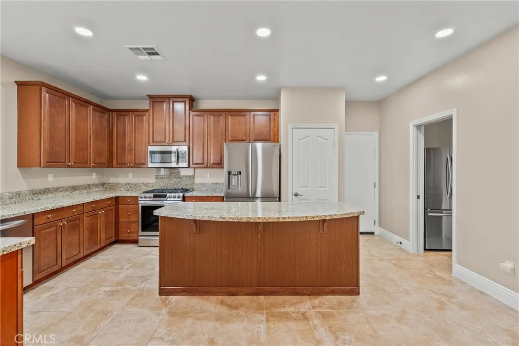 28488 Camino Del Arte, Valencia, California 91354 home-pic-13