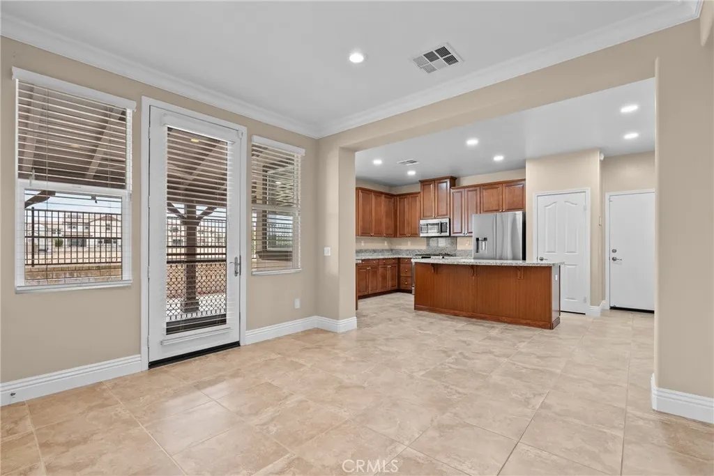 28488 Camino Del Arte, Valencia, California 91354 home-pic-14