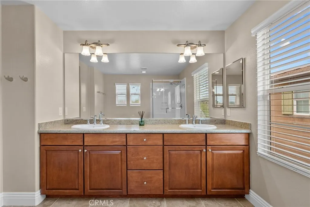 28488 Camino Del Arte, Valencia, California 91354 home-pic-26