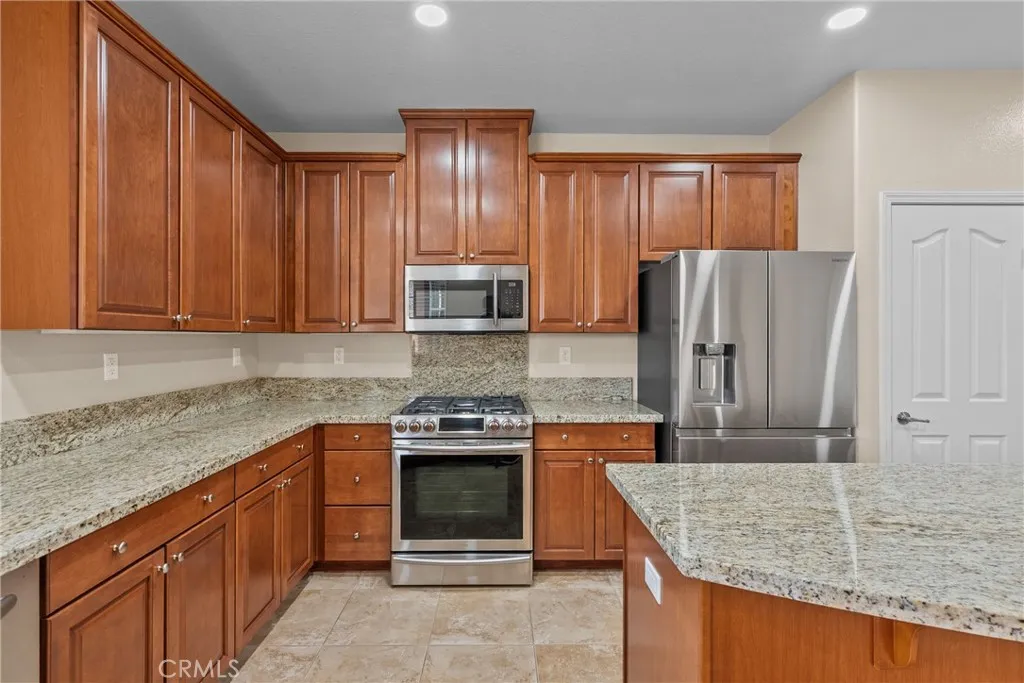 28488 Camino Del Arte, Valencia, California 91354 home-pic-10