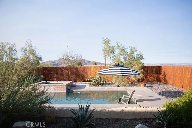 61424 Latham Trail, Joshua Tree, California 92252 home-pic-7