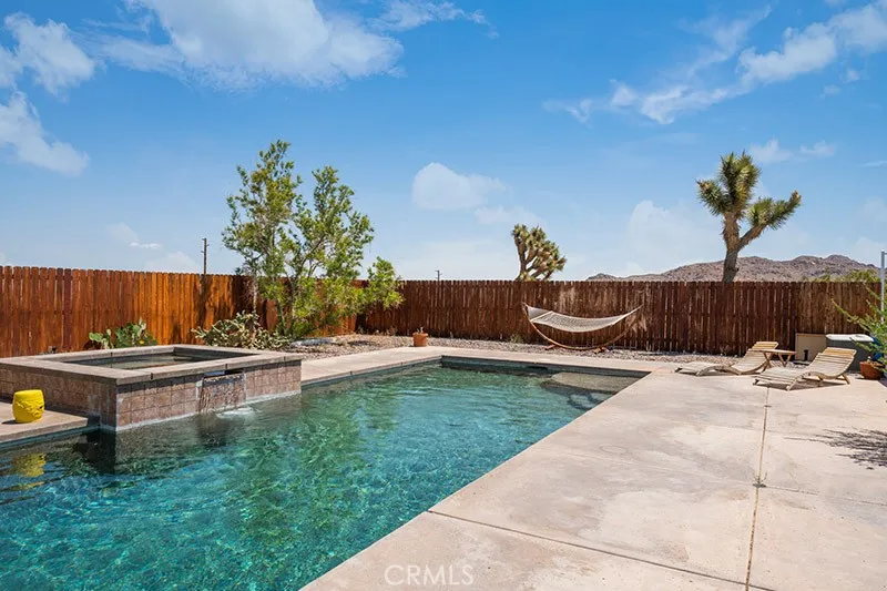 61424 Latham Trail, Joshua Tree, California 92252 home-pic-4