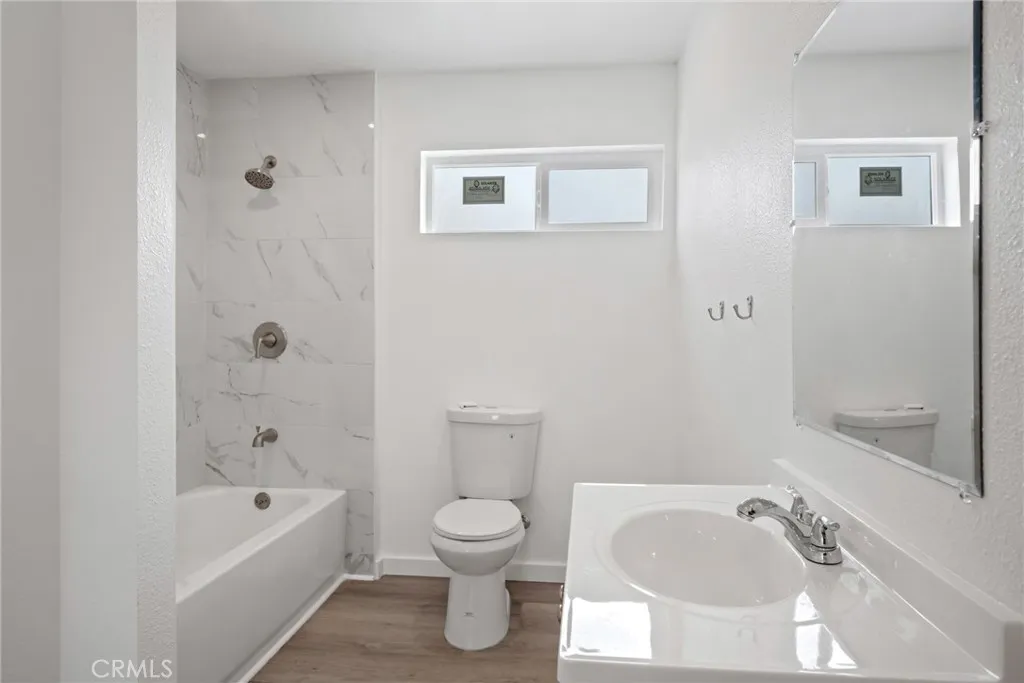 4537 Anita Avenue, Yucca Valley, California 92284 home-pic-40