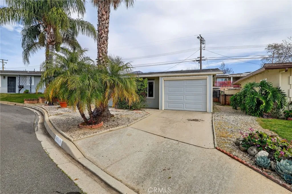 11675 Calvin, Yucaipa, California 92399 home-pic-3