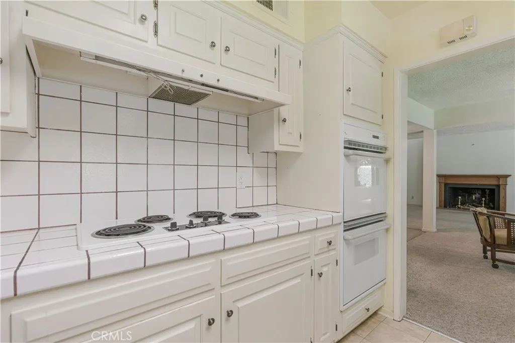 6446 Petit, Van Nuys, California 91406 home-pic-11