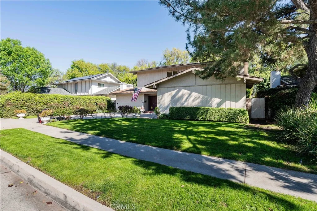 6446 Petit, Van Nuys, California 91406 home-pic-2
