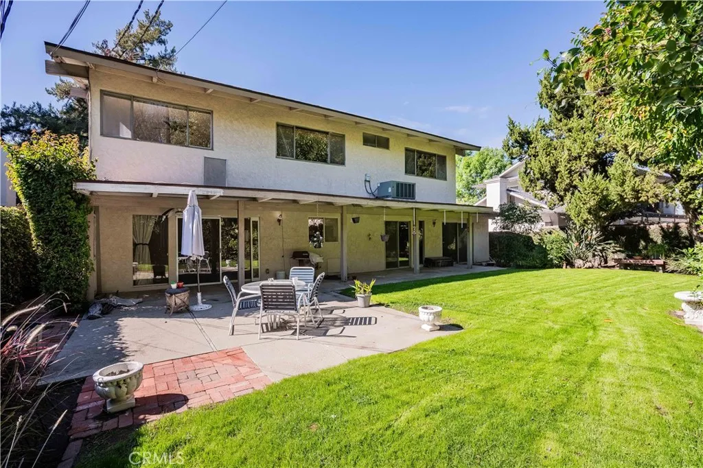 6446 Petit, Van Nuys, California 91406 home-pic-27