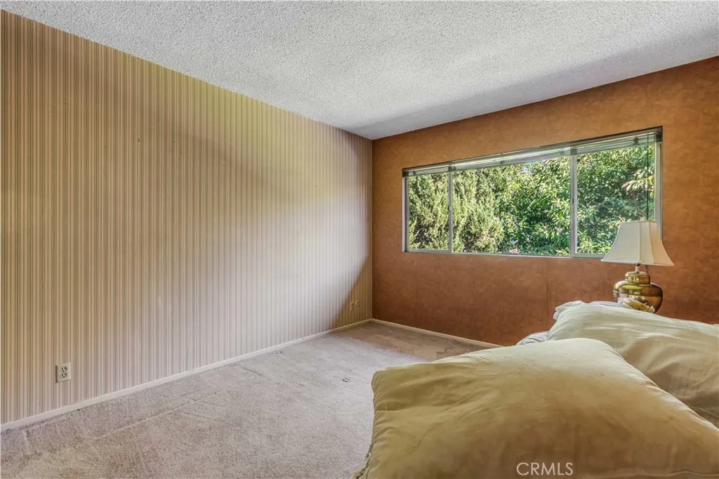 6446 Petit, Van Nuys, California 91406 home-pic-17