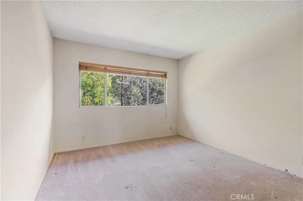 6446 Petit, Van Nuys, California 91406 home-pic-20