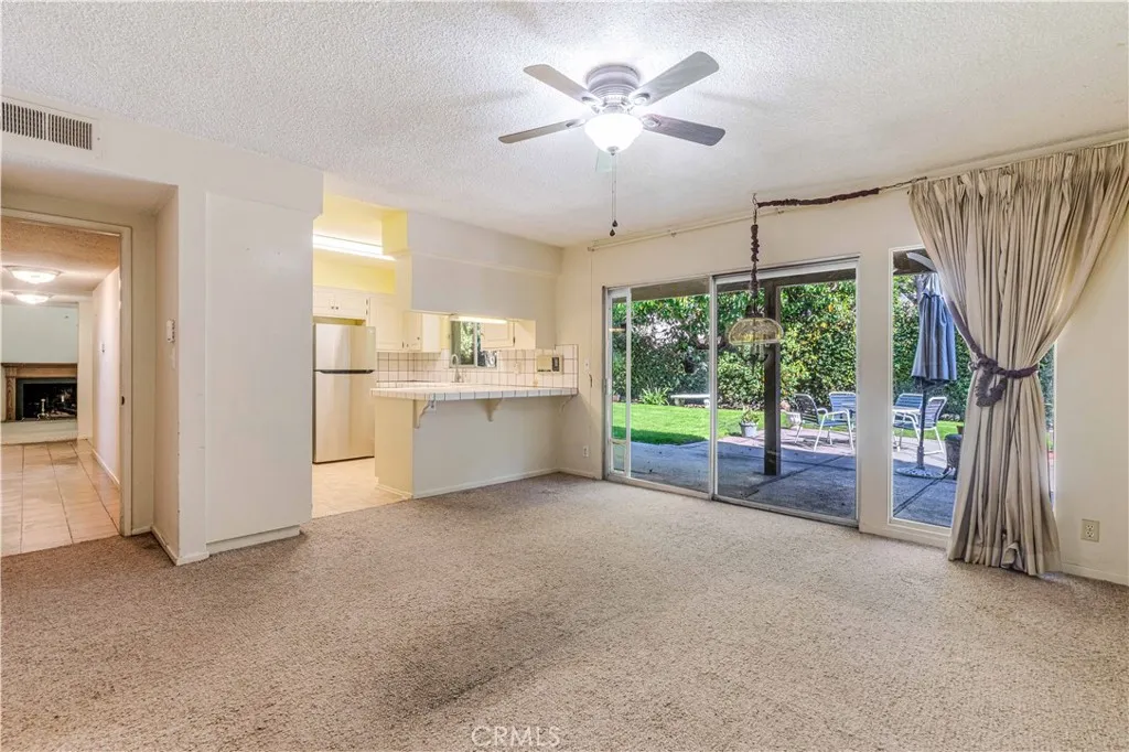 6446 Petit, Van Nuys, California 91406 home-pic-14