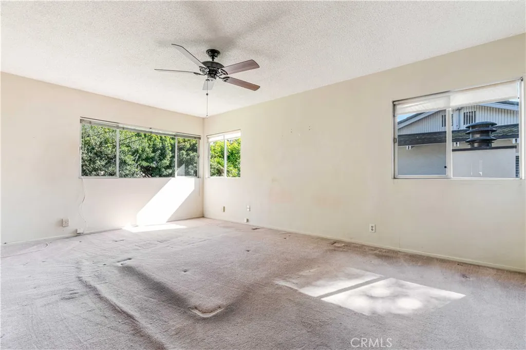 6446 Petit, Van Nuys, California 91406 home-pic-22