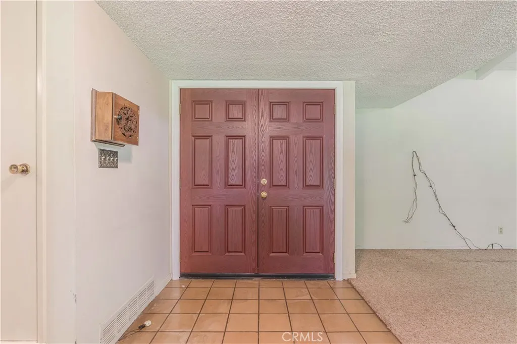 6446 Petit, Van Nuys, California 91406 home-pic-5