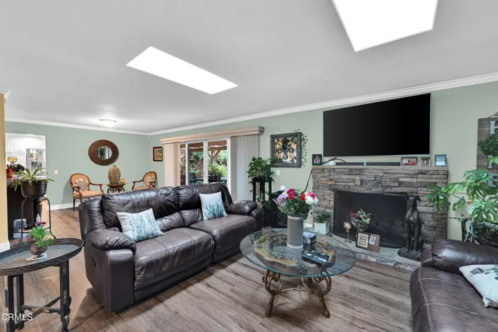 219 Castilian Ave-29