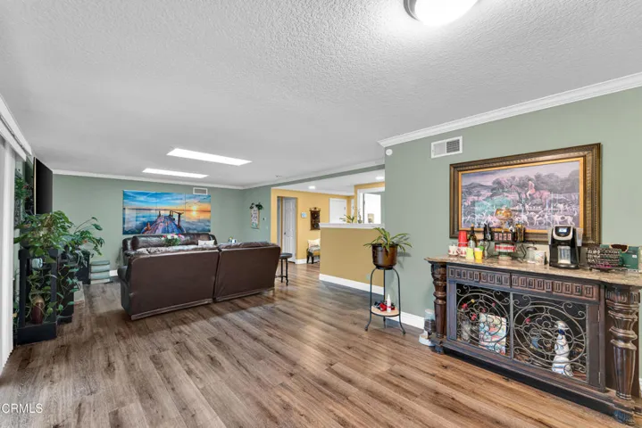 219 Castilian Ave-26