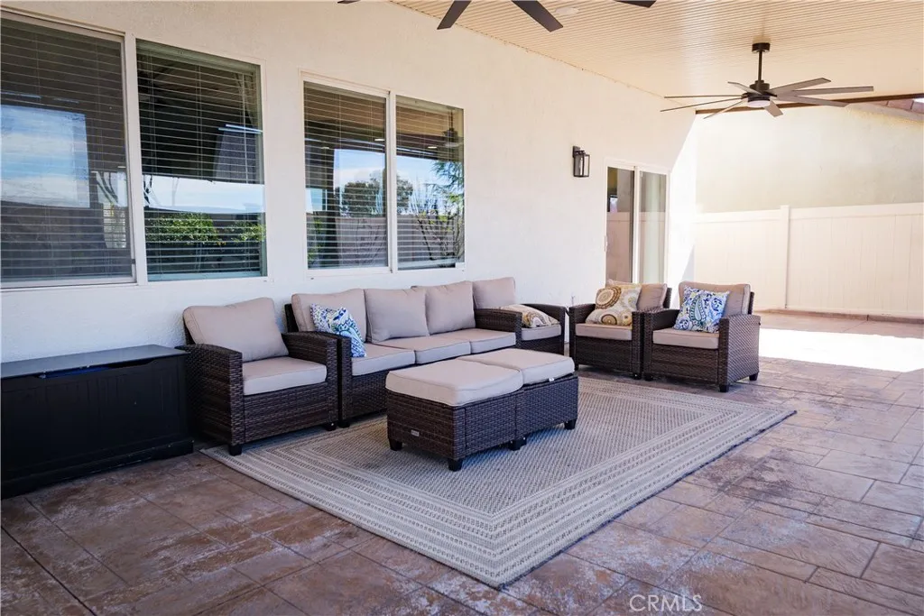 1174 Enchanted Trail, San Jacinto, California 92582 home-pic-6