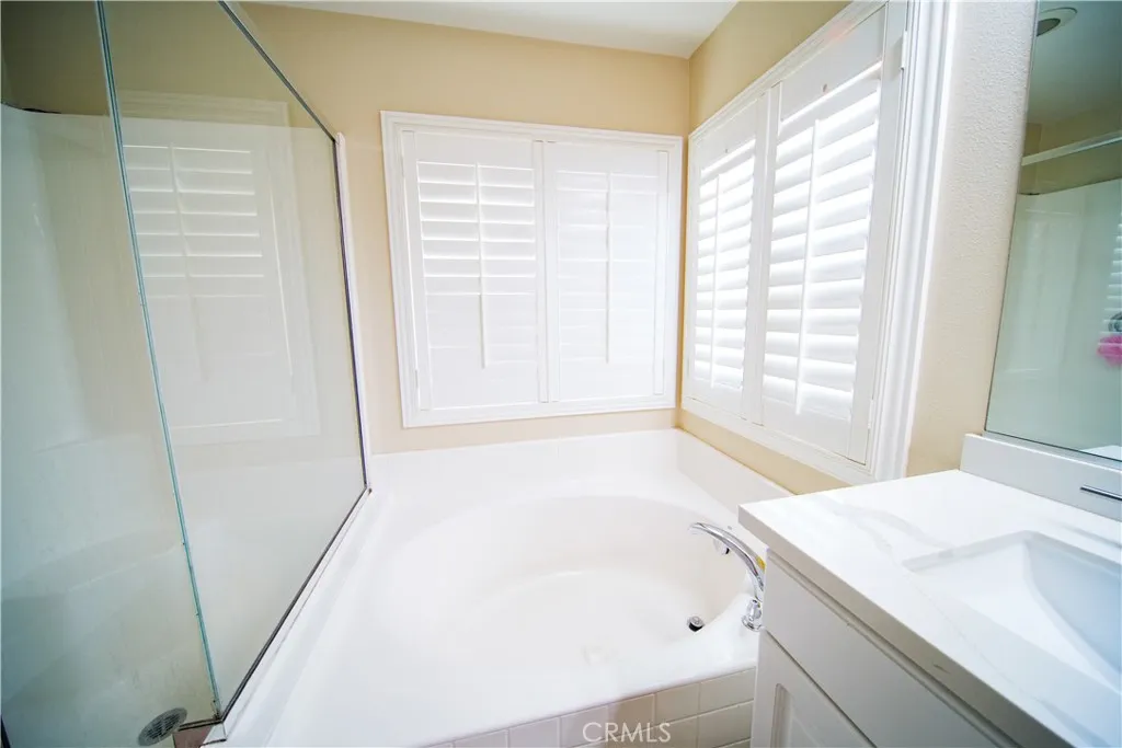 1174 Enchanted Trail, San Jacinto, California 92582 home-pic-35