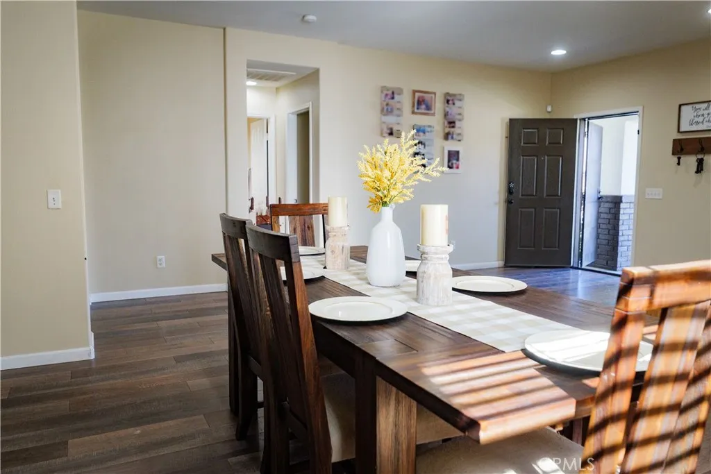 1174 Enchanted Trail, San Jacinto, California 92582 home-pic-14