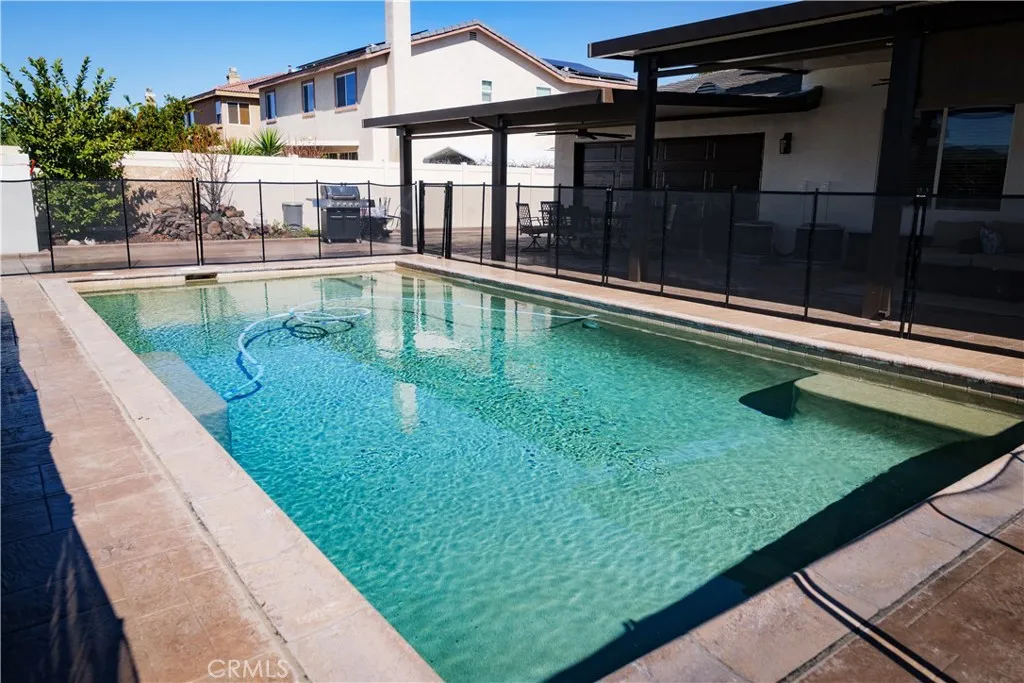 1174 Enchanted Trail, San Jacinto, California 92582 home-pic-2