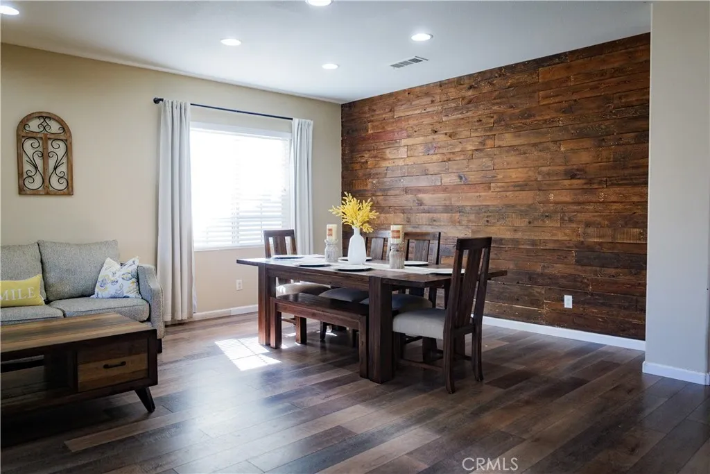 1174 Enchanted Trail, San Jacinto, California 92582 home-pic-10