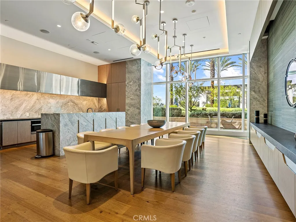 877 Francisco Street 4106, Los Angeles, California 90017 home-pic-37