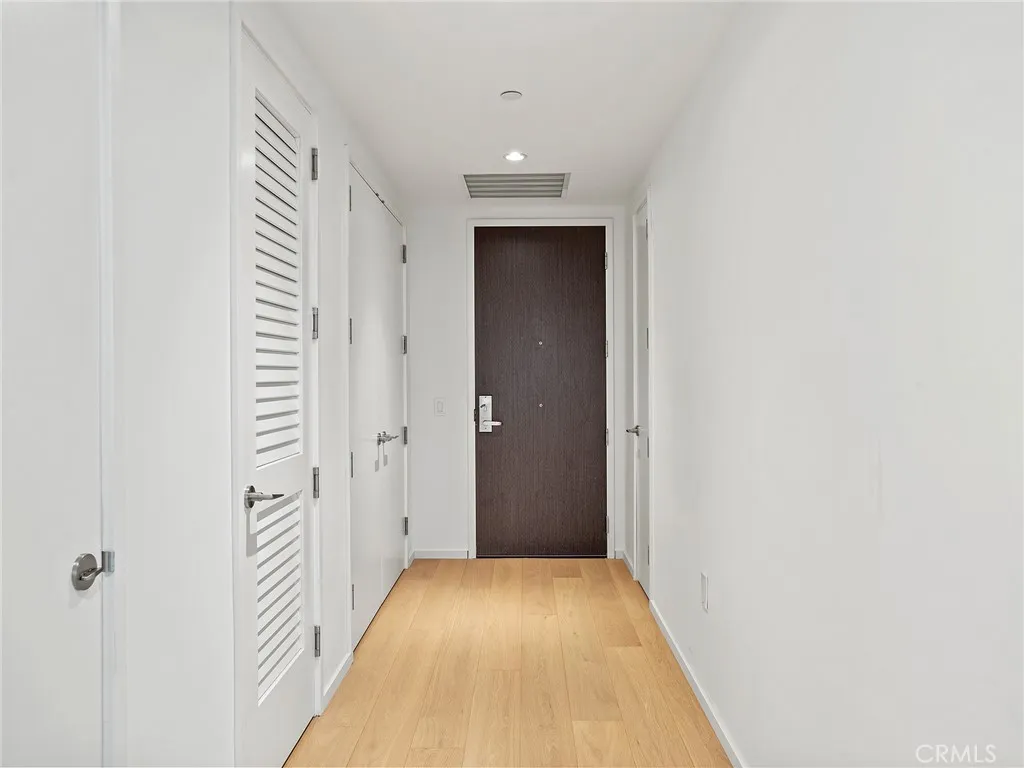 877 Francisco Street 4106, Los Angeles, California 90017 home-pic-7