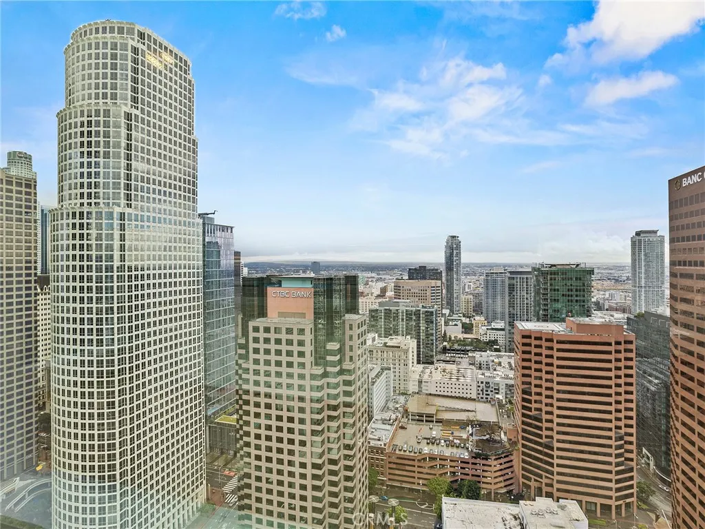 877 Francisco Street 4106, Los Angeles, California 90017 home-pic-22
