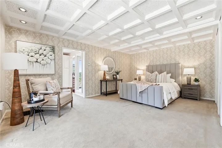 Guest Quarters has approximately 477 square feet of living space! Custom ceiling, wall-to-wall closets, and attached en suite!