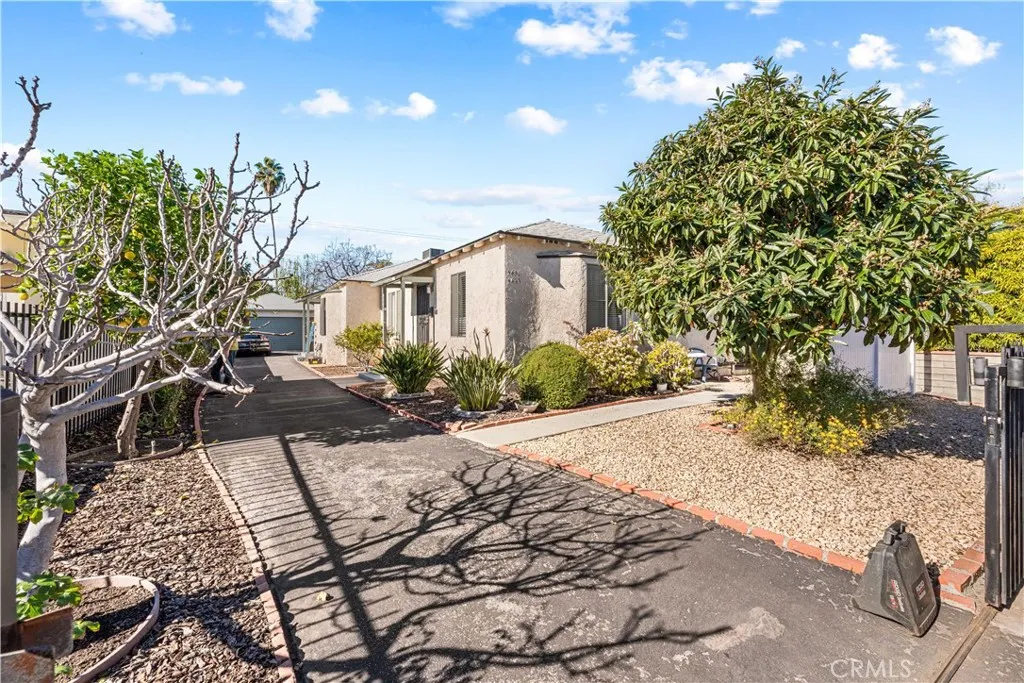 5431 Cartwright, North Hollywood, California 91601 home-pic-35