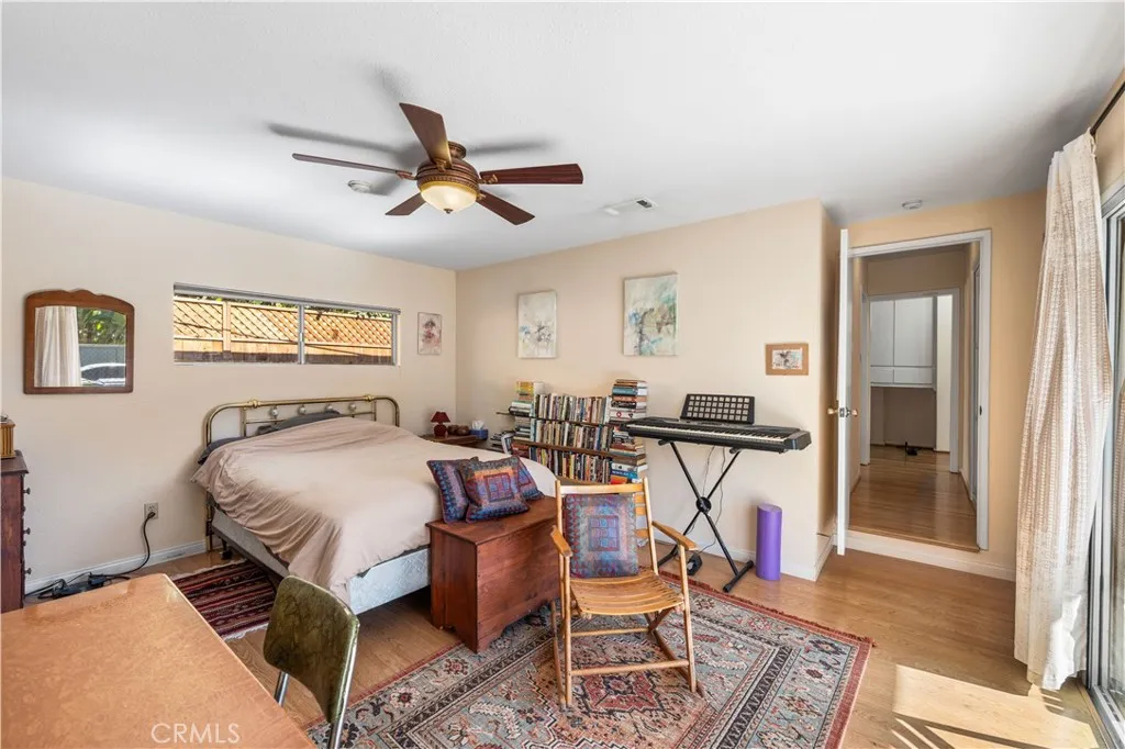 5431 Cartwright, North Hollywood, California 91601 home-pic-30