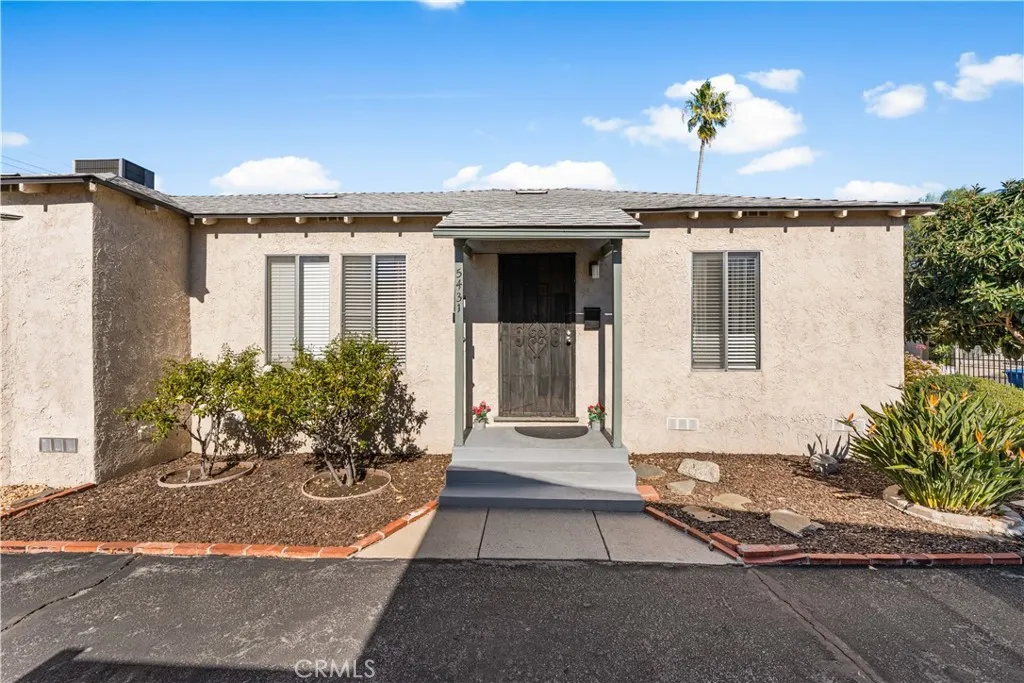 5431 Cartwright, North Hollywood, California 91601 home-pic-2