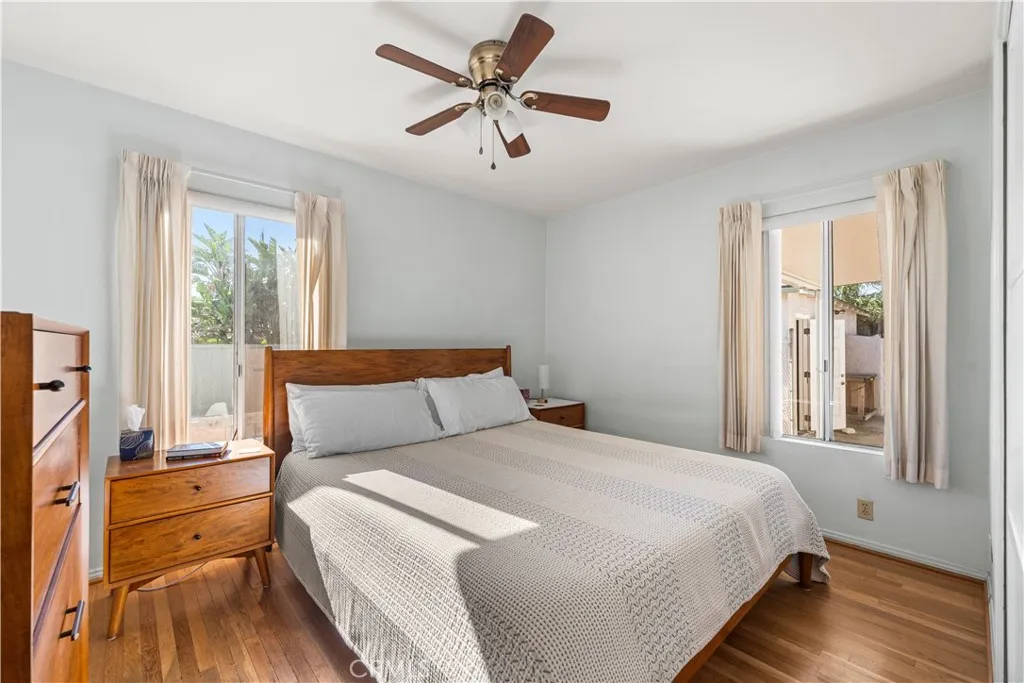 5431 Cartwright, North Hollywood, California 91601 home-pic-26