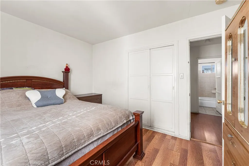 5431 Cartwright, North Hollywood, California 91601 home-pic-10