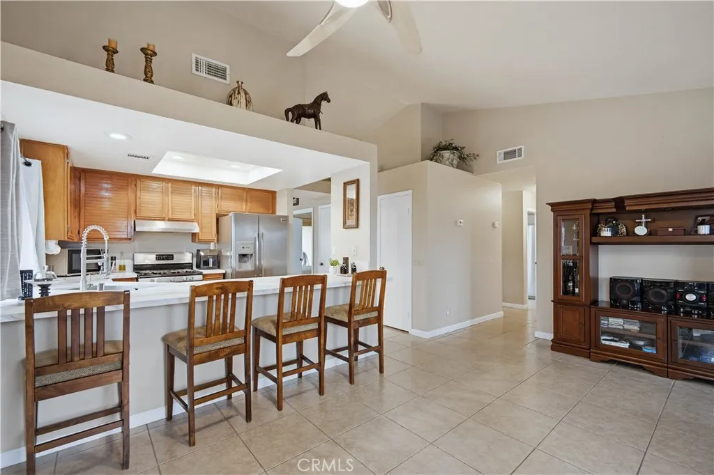 252 Noga Avenue, San Jacinto, California 92582 home-pic-12