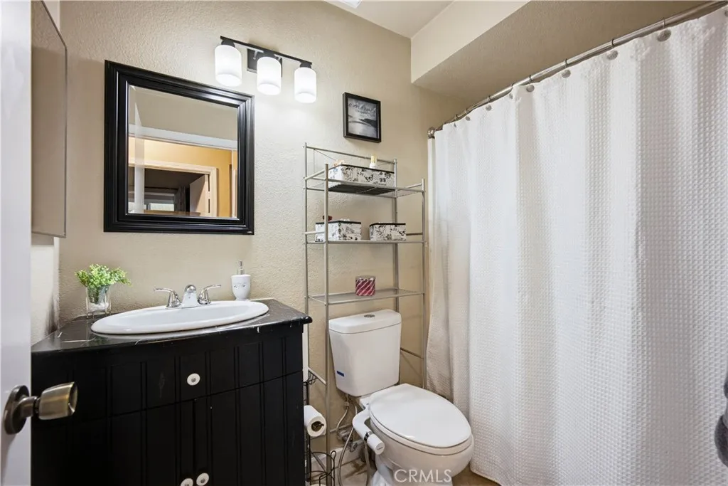 252 Noga Avenue, San Jacinto, California 92582 home-pic-14