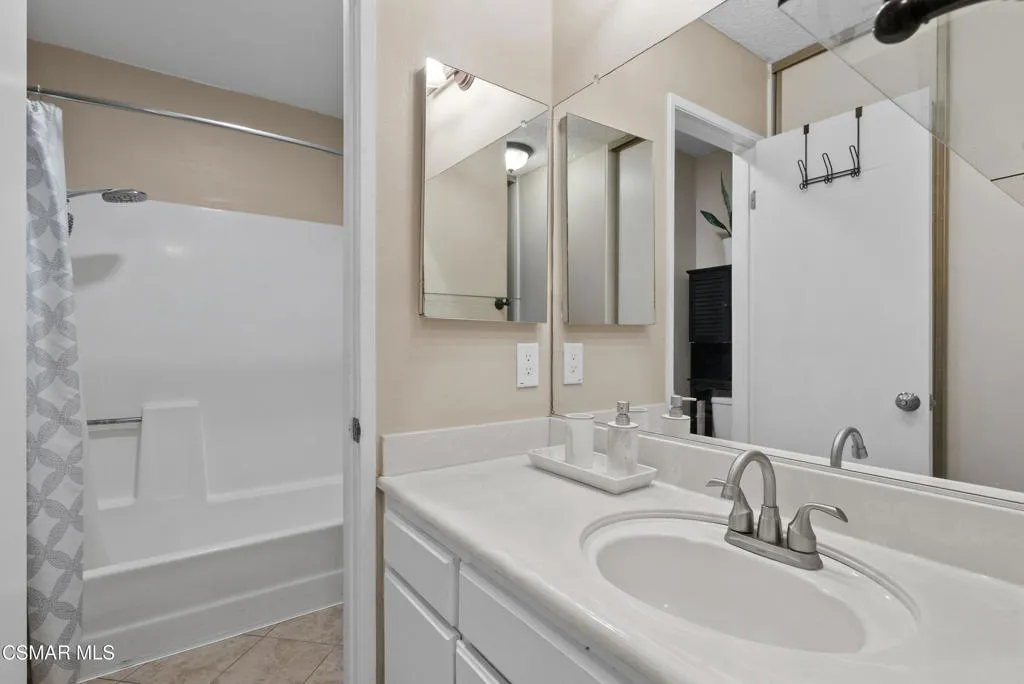 14913 Campus Park Drive B, Moorpark, California 93021 home-pic-12