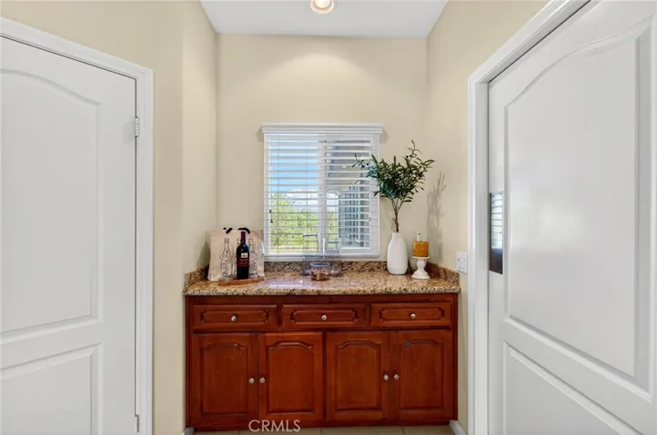 Butler’s Pantry  and beverage station