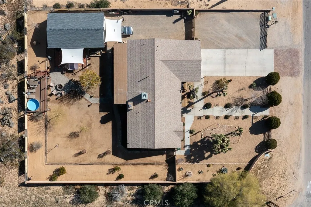 62110 Crestview Drive, Joshua Tree, California 92252 home-pic-4