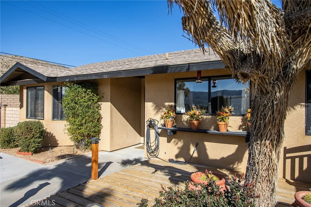 62110 Crestview Drive, Joshua Tree, California 92252 home-pic-10