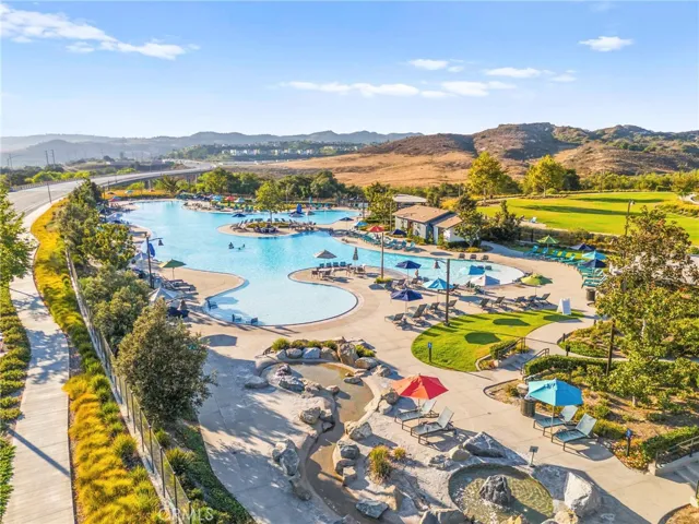 Multiple pools and parks