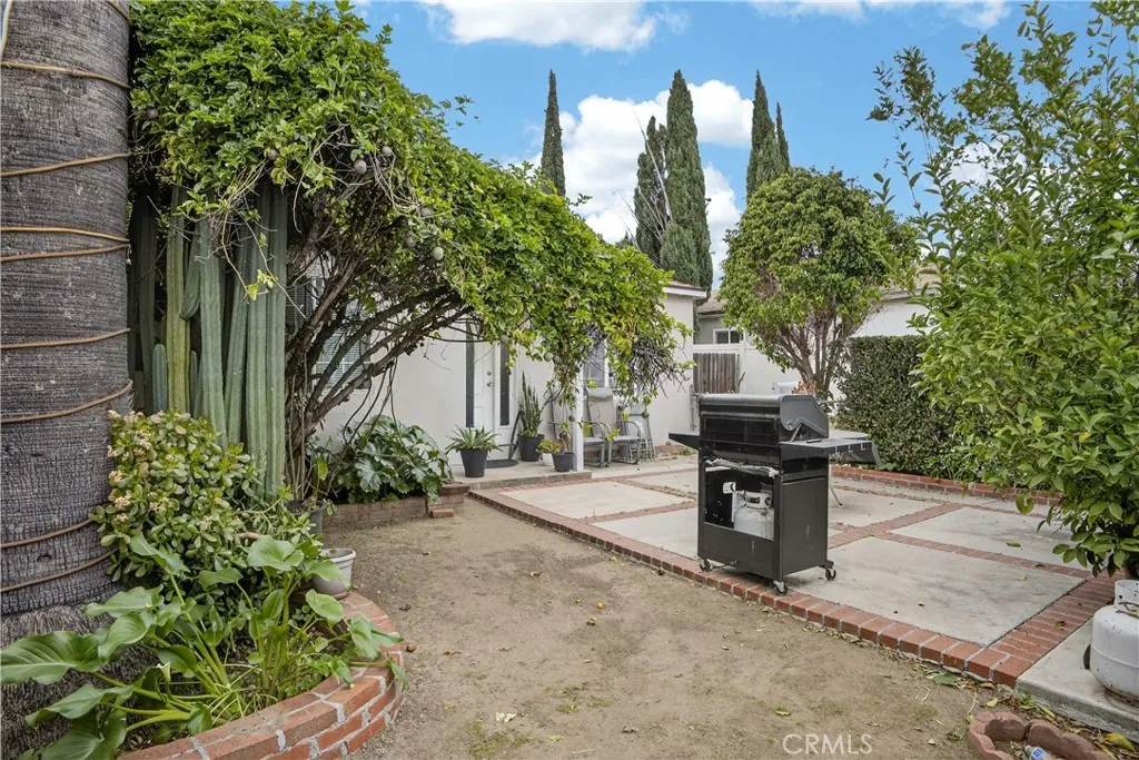 13513 Sayre, Sylmar, California 91342 home-pic-27