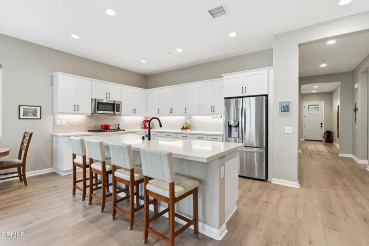 33_126 wisteria st-31