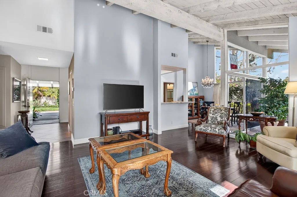 517 Gorgonia, Newport Beach, California 92660 home-pic-6