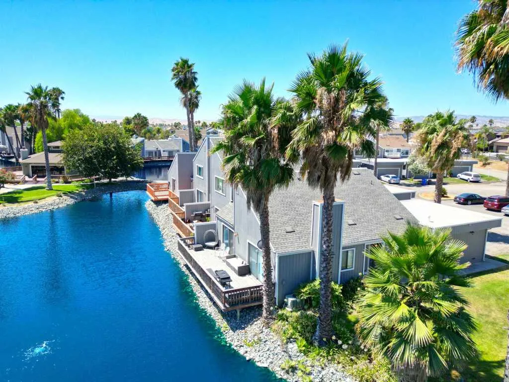 2073 2073 Sand Point Rd, Discovery Bay, California 94505 home-pic-15