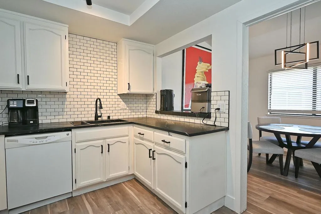 2073 2073 Sand Point Rd, Discovery Bay, California 94505 home-pic-25