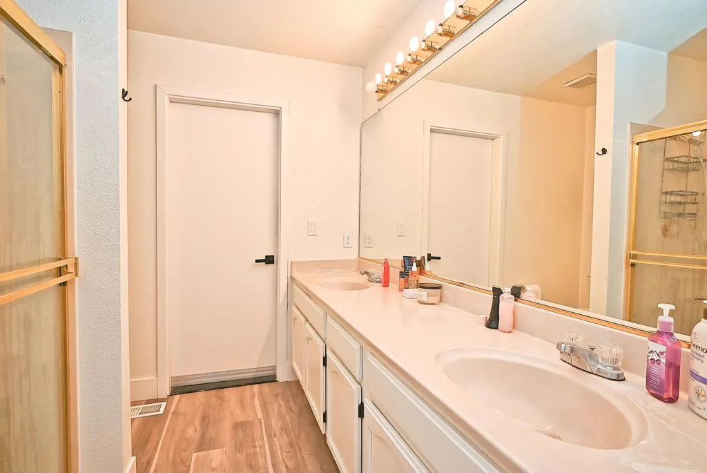 2073 2073 Sand Point Rd, Discovery Bay, California 94505 home-pic-33